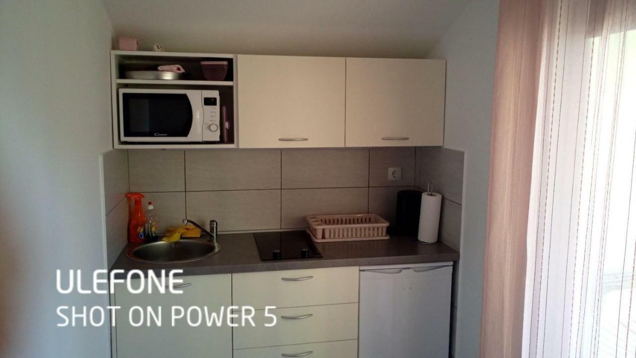 Apartmani Verica คาร์โลบัก ภายนอก รูปภาพ